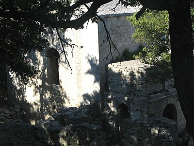 Balade autour de la Roque d Antheron - Provence