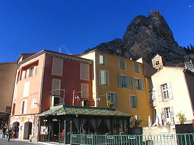 Les photos de Moustiers Sainte Marie