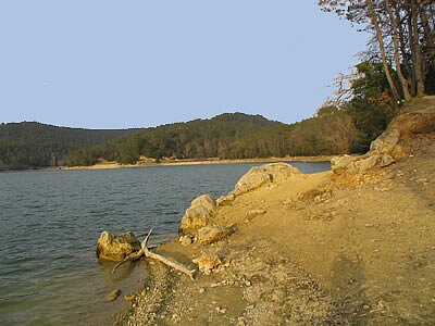 Photo Lac de Carc&egrave;s