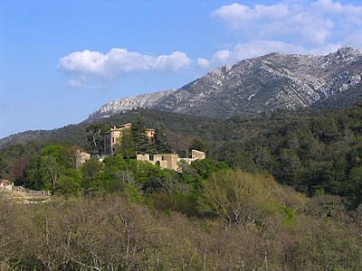 Photo Village et Ch&acirc;teau de Vauvenargues